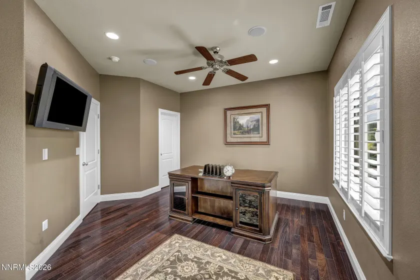6325 Firebee, Sparks, Nevada 89436, 4 Bedrooms Bedrooms, ,5 BathroomsBathrooms,Residential,Residential,Firebee,0,260009199