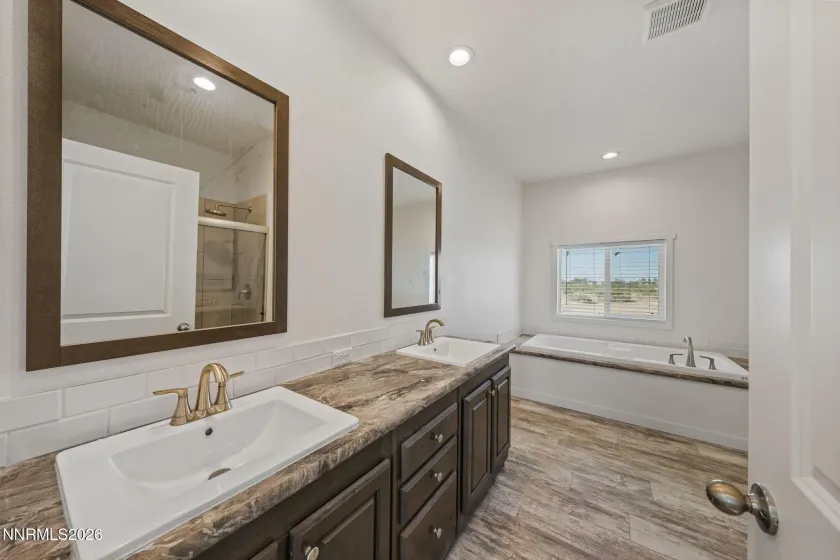 135 Mount Lewis, Battle Mountain, Nevada 89820, 3 Bedrooms Bedrooms, ,2 BathroomsBathrooms,Residential,Residential,Mount Lewis,0,260009205