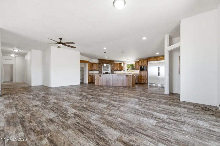 1260 Goldstone, Reno, Nevada 89508, 4 Bedrooms Bedrooms, ,3 BathroomsBathrooms,Residential,Residential,Goldstone,0,260009208