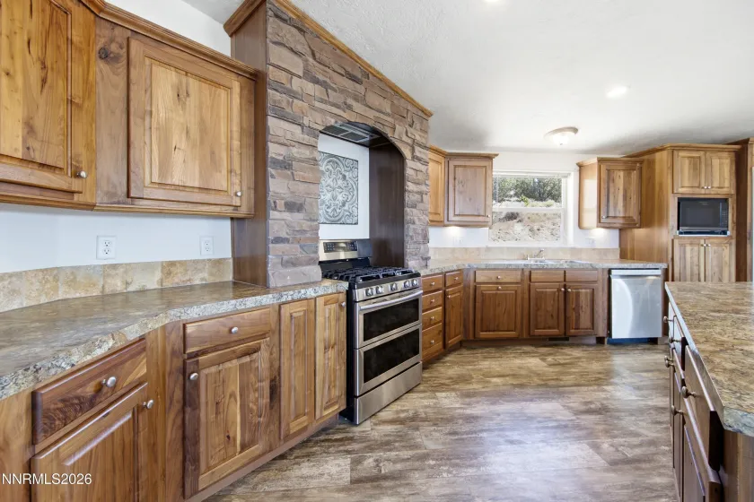 1260 Goldstone, Reno, Nevada 89508, 4 Bedrooms Bedrooms, ,3 BathroomsBathrooms,Residential,Residential,Goldstone,0,260009208
