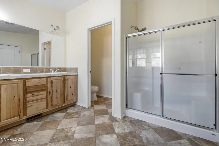 1260 Goldstone, Reno, Nevada 89508, 4 Bedrooms Bedrooms, ,3 BathroomsBathrooms,Residential,Residential,Goldstone,0,260009208