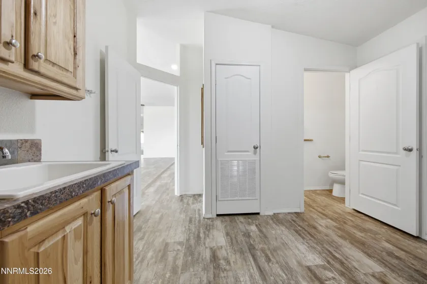 1260 Goldstone, Reno, Nevada 89508, 4 Bedrooms Bedrooms, ,3 BathroomsBathrooms,Residential,Residential,Goldstone,0,260009208