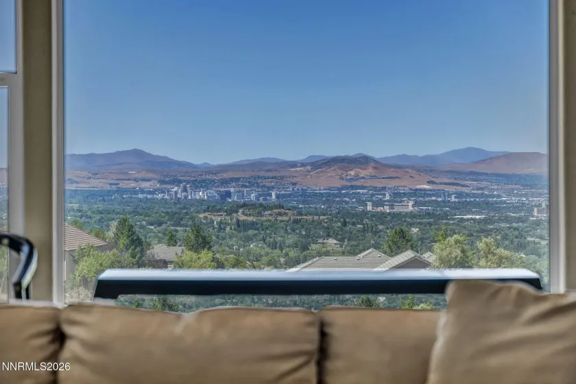 2945 Granite Pointe, Reno, Nevada 89511, 4 Bedrooms Bedrooms, ,3 BathroomsBathrooms,Residential,Residential,Granite Pointe,0,260009210