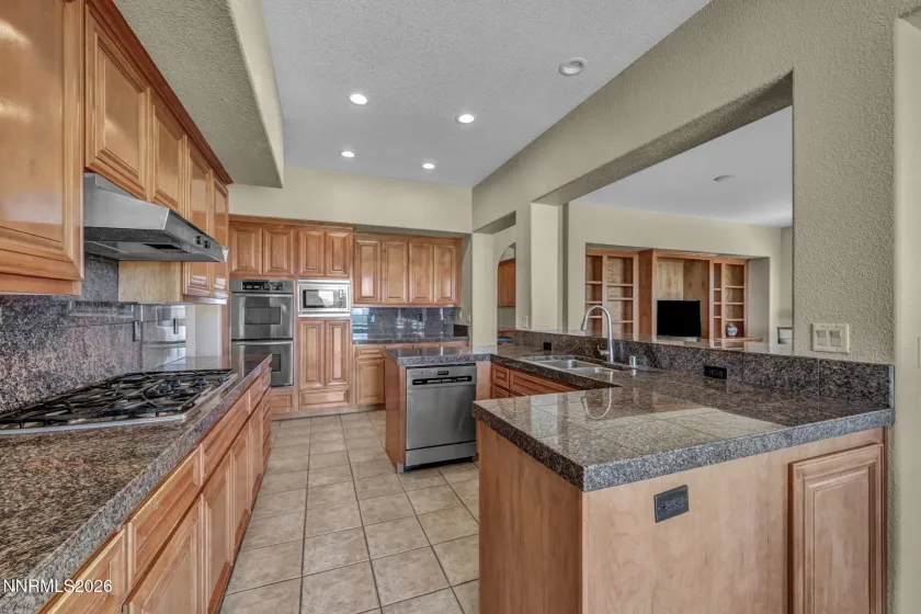 2945 Granite Pointe, Reno, Nevada 89511, 4 Bedrooms Bedrooms, ,3 BathroomsBathrooms,Residential,Residential,Granite Pointe,0,260009210