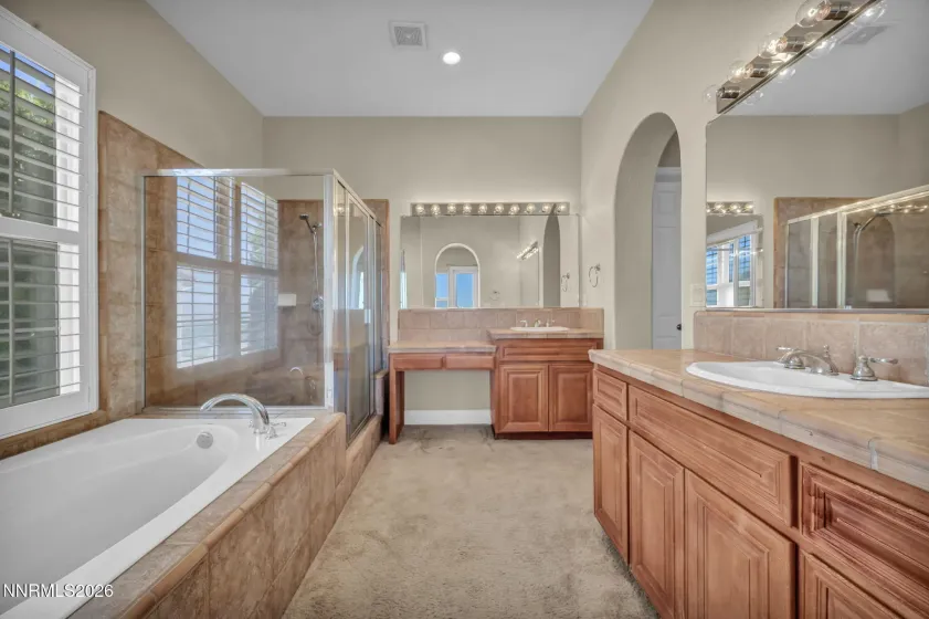 2945 Granite Pointe, Reno, Nevada 89511, 4 Bedrooms Bedrooms, ,3 BathroomsBathrooms,Residential,Residential,Granite Pointe,0,260009210