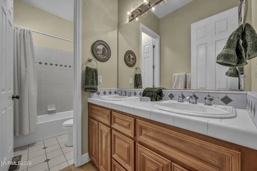2945 Granite Pointe, Reno, Nevada 89511, 4 Bedrooms Bedrooms, ,3 BathroomsBathrooms,Residential,Residential,Granite Pointe,0,260009210