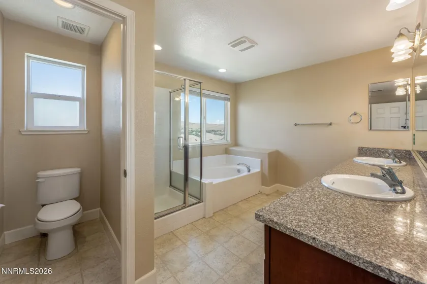 3669 Hollywood Park, Reno, Nevada 89512, 4 Bedrooms Bedrooms, ,3 BathroomsBathrooms,Residential,Residential,Hollywood Park,0,260009215