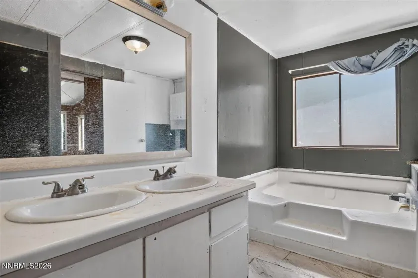 399 Six Mile Canyon, Dayton, Nevada 89403, 3 Bedrooms Bedrooms, ,2 BathroomsBathrooms,Residential,Residential,Six Mile Canyon,0,260009226