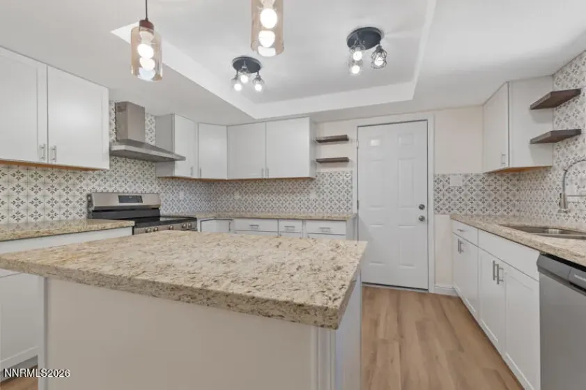 7560 Young, Reno, Nevada 89511, 3 Bedrooms Bedrooms, ,3 BathroomsBathrooms,Residential,Residential,Young,0,260009227