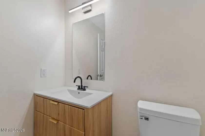 7560 Young, Reno, Nevada 89511, 3 Bedrooms Bedrooms, ,3 BathroomsBathrooms,Residential,Residential,Young,0,260009227