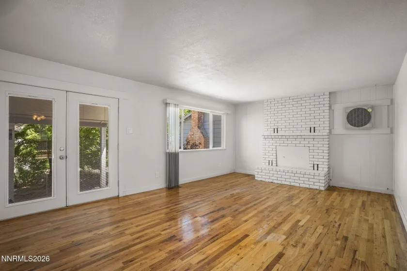 1401 Surf, Reno, Nevada 89503, 3 Bedrooms Bedrooms, ,2 BathroomsBathrooms,Residential,Residential,Surf,0,260009228