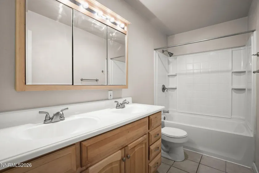 1401 Surf, Reno, Nevada 89503, 3 Bedrooms Bedrooms, ,2 BathroomsBathrooms,Residential,Residential,Surf,0,260009228