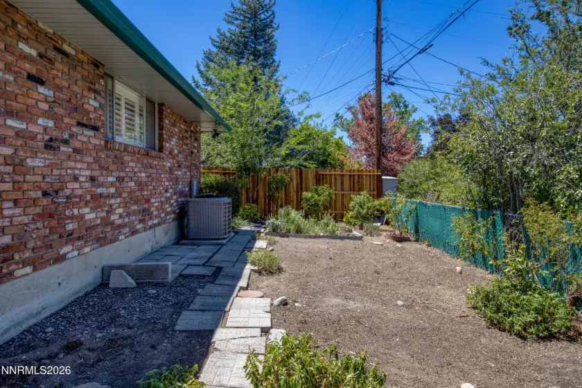 1525 California, Reno, Nevada 89509, 3 Bedrooms Bedrooms, ,2 BathroomsBathrooms,Residential,Residential,California,0,260009231