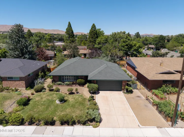 1525 California, Reno, Nevada 89509, 3 Bedrooms Bedrooms, ,2 BathroomsBathrooms,Residential,Residential,California,0,260009231