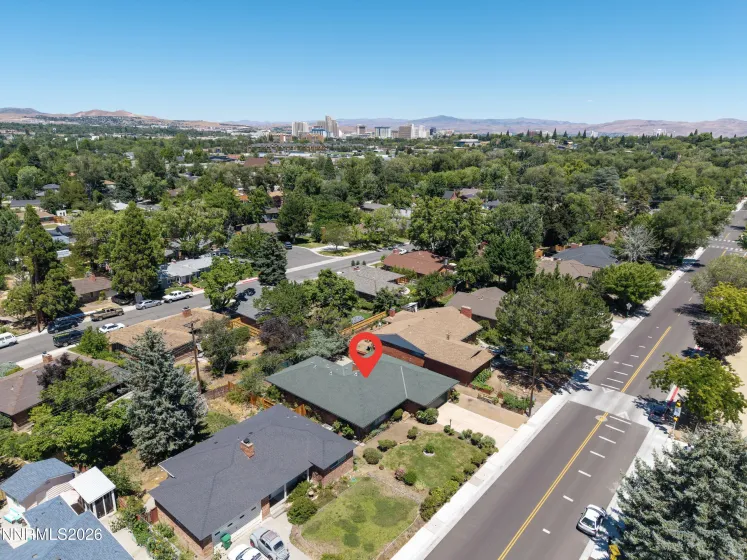 1525 California, Reno, Nevada 89509, 3 Bedrooms Bedrooms, ,2 BathroomsBathrooms,Residential,Residential,California,0,260009231