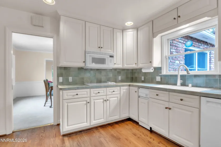 2265 Lindley, Reno, Nevada 89509, 5 Bedrooms Bedrooms, ,3 BathroomsBathrooms,Residential,Residential,Lindley,0,260006855