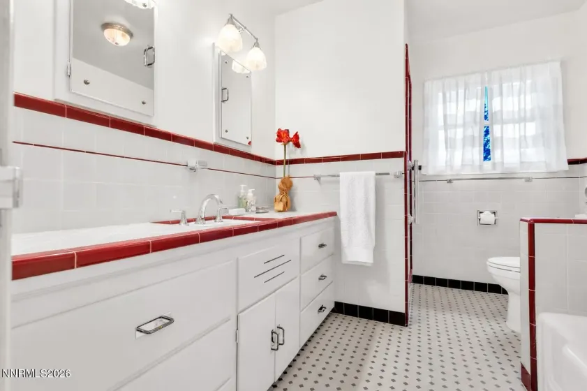 2265 Lindley, Reno, Nevada 89509, 5 Bedrooms Bedrooms, ,3 BathroomsBathrooms,Residential,Residential,Lindley,0,260006855
