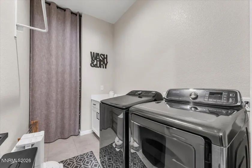 2368 Silent Creek, Sparks, Nevada 89436, 2 Bedrooms Bedrooms, ,2 BathroomsBathrooms,Residential,Residential,Silent Creek,0,260009238