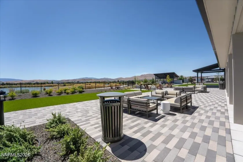 2368 Silent Creek, Sparks, Nevada 89436, 2 Bedrooms Bedrooms, ,2 BathroomsBathrooms,Residential,Residential,Silent Creek,0,260009238