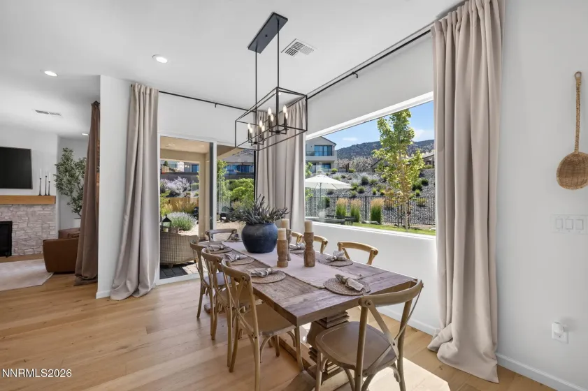3034 Chestnut Hill, Reno, Nevada 89521, 4 Bedrooms Bedrooms, ,4 BathroomsBathrooms,Residential,Residential,Chestnut Hill,0,260009241