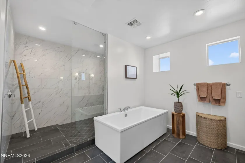 3034 Chestnut Hill, Reno, Nevada 89521, 4 Bedrooms Bedrooms, ,4 BathroomsBathrooms,Residential,Residential,Chestnut Hill,0,260009241