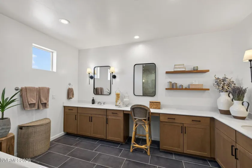 3034 Chestnut Hill, Reno, Nevada 89521, 4 Bedrooms Bedrooms, ,4 BathroomsBathrooms,Residential,Residential,Chestnut Hill,0,260009241