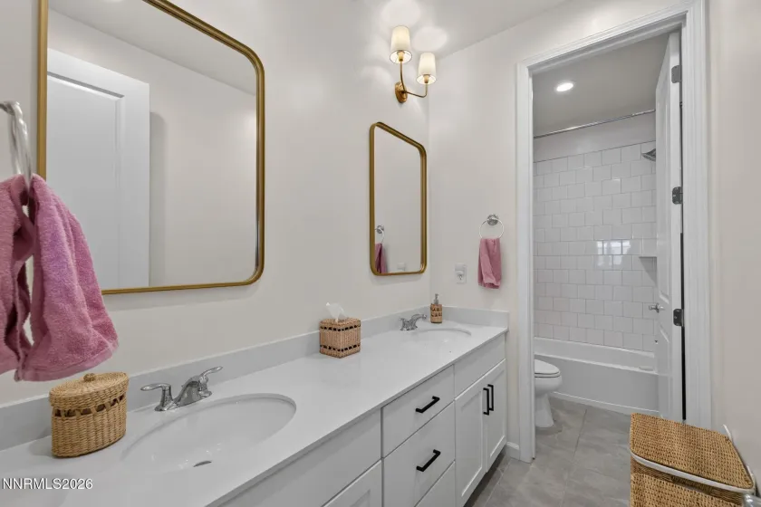 3034 Chestnut Hill, Reno, Nevada 89521, 4 Bedrooms Bedrooms, ,4 BathroomsBathrooms,Residential,Residential,Chestnut Hill,0,260009241
