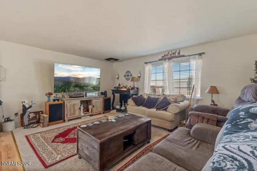 561 Yellow Jacket, Dayton, Nevada 89403, 3 Bedrooms Bedrooms, ,2 BathroomsBathrooms,Residential,Residential,Yellow Jacket,0,260009242