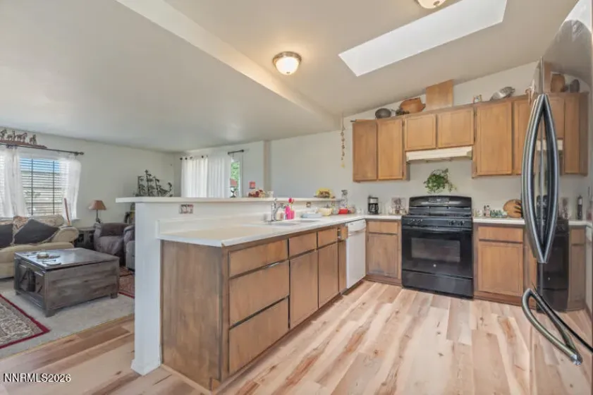561 Yellow Jacket, Dayton, Nevada 89403, 3 Bedrooms Bedrooms, ,2 BathroomsBathrooms,Residential,Residential,Yellow Jacket,0,260009242