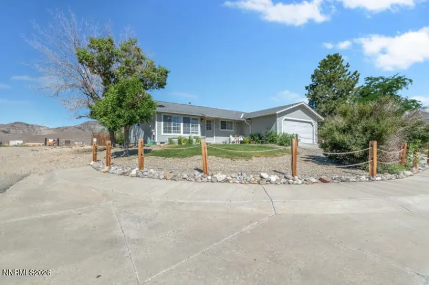 561 Yellow Jacket, Dayton, Nevada 89403, 3 Bedrooms Bedrooms, ,2 BathroomsBathrooms,Residential,Residential,Yellow Jacket,0,260009242