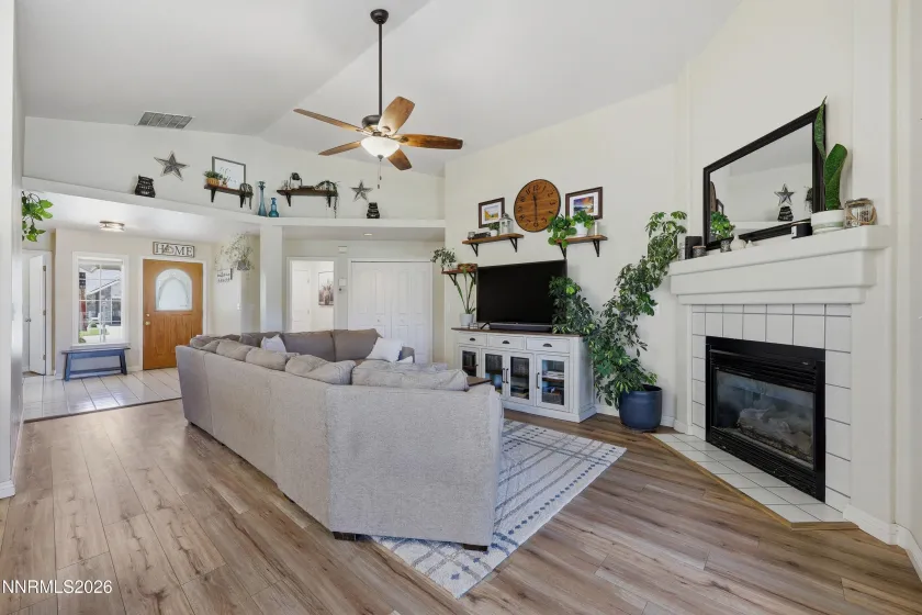 522 Pavilion, Carson City, Nevada 89701, 3 Bedrooms Bedrooms, ,2 BathroomsBathrooms,Residential,Residential,Pavilion,0,260009244
