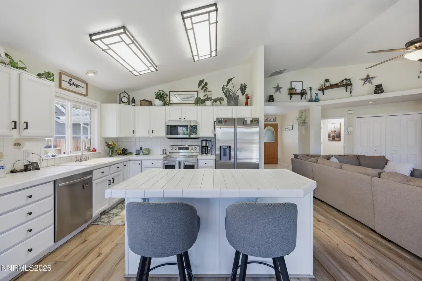 522 Pavilion, Carson City, Nevada 89701, 3 Bedrooms Bedrooms, ,2 BathroomsBathrooms,Residential,Residential,Pavilion,0,260009244
