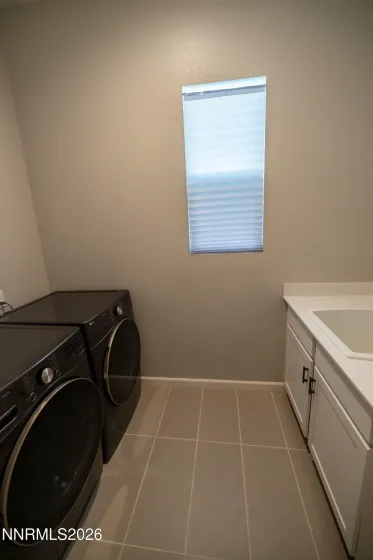 2292 Jagged Peak, Sparks, Nevada 89436, 2 Bedrooms Bedrooms, ,2 BathroomsBathrooms,Residential,Residential,Jagged Peak,0,260009245