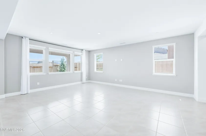 6782 Pilot Peak, Sparks, Nevada 89436, 4 Bedrooms Bedrooms, ,3 BathroomsBathrooms,Residential,Residential,Pilot Peak,0,260009246