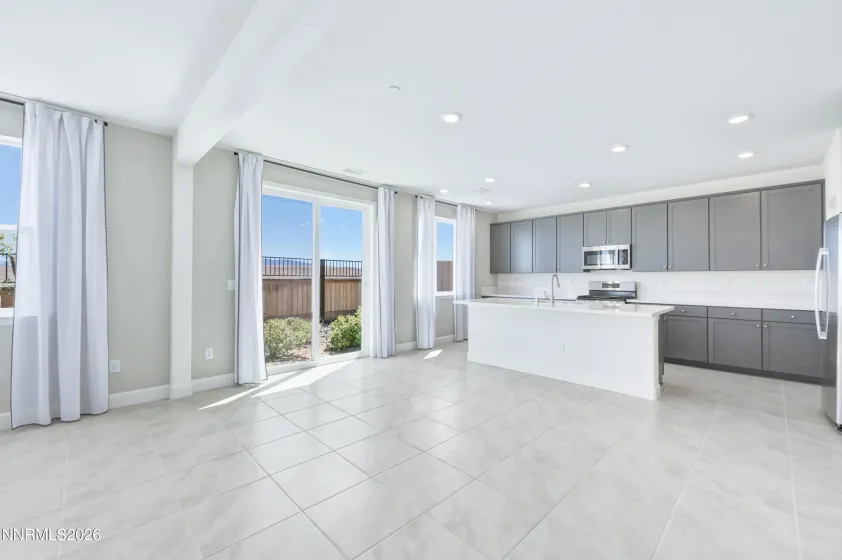 6762 Pilot Peak, Sparks, Nevada 89436, 4 Bedrooms Bedrooms, ,4 BathroomsBathrooms,Residential,Residential,Pilot Peak,0,260009248