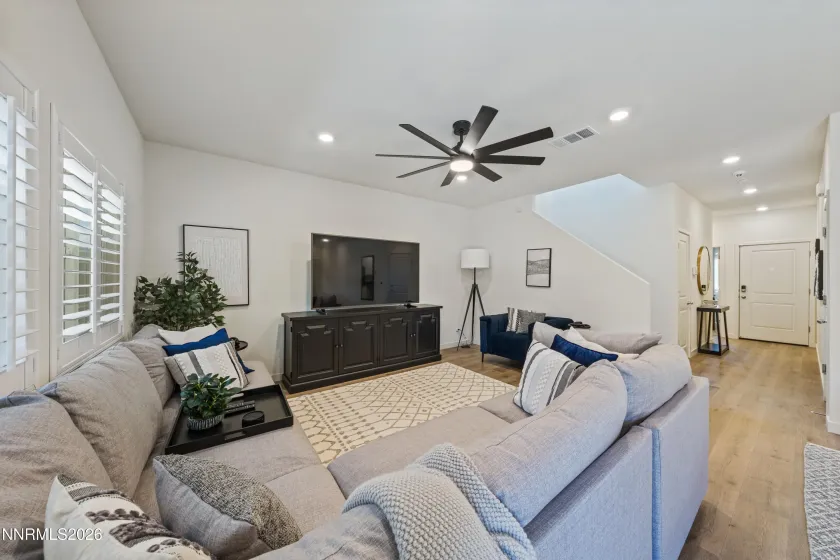 7754 Wandering, Reno, Nevada 89506, 4 Bedrooms Bedrooms, ,3 BathroomsBathrooms,Residential,Residential,Wandering,0,260009252