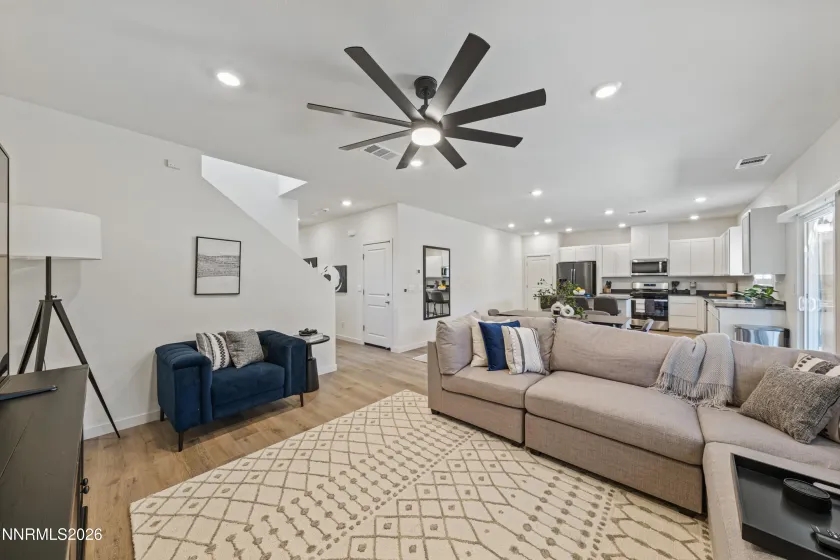7754 Wandering, Reno, Nevada 89506, 4 Bedrooms Bedrooms, ,3 BathroomsBathrooms,Residential,Residential,Wandering,0,260009252