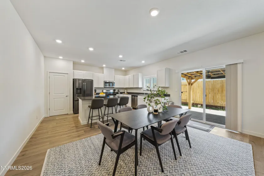 7754 Wandering, Reno, Nevada 89506, 4 Bedrooms Bedrooms, ,3 BathroomsBathrooms,Residential,Residential,Wandering,0,260009252