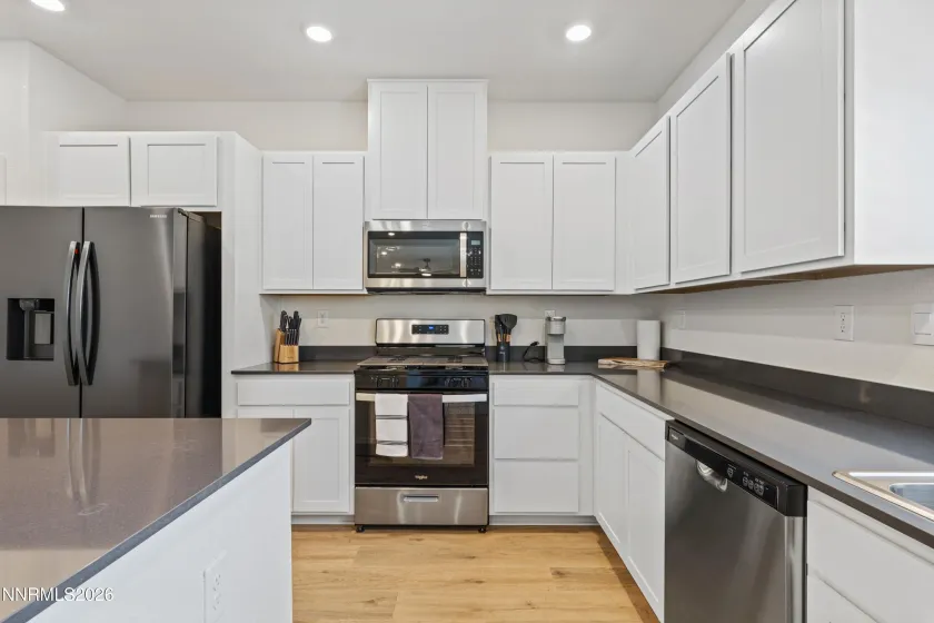 7754 Wandering, Reno, Nevada 89506, 4 Bedrooms Bedrooms, ,3 BathroomsBathrooms,Residential,Residential,Wandering,0,260009252