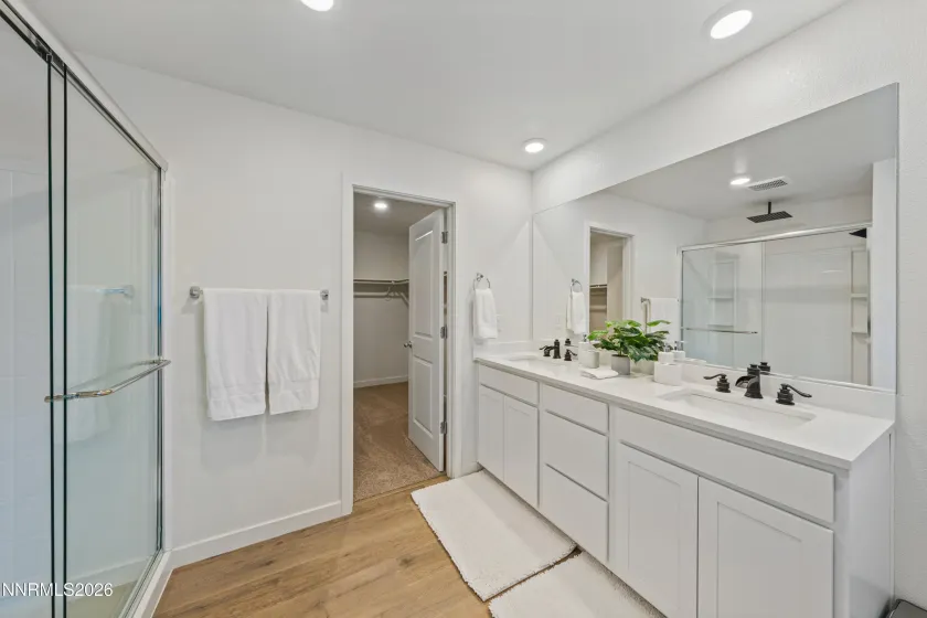 7754 Wandering, Reno, Nevada 89506, 4 Bedrooms Bedrooms, ,3 BathroomsBathrooms,Residential,Residential,Wandering,0,260009252