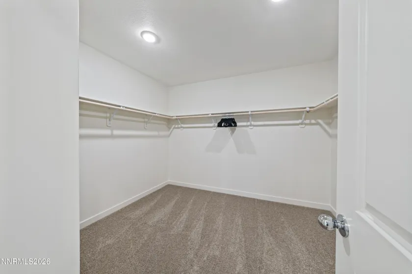 7754 Wandering, Reno, Nevada 89506, 4 Bedrooms Bedrooms, ,3 BathroomsBathrooms,Residential,Residential,Wandering,0,260009252