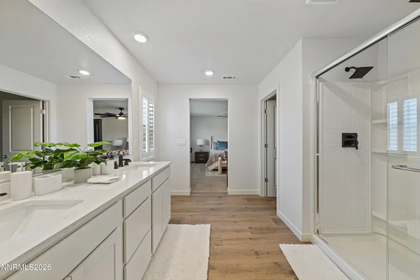7754 Wandering, Reno, Nevada 89506, 4 Bedrooms Bedrooms, ,3 BathroomsBathrooms,Residential,Residential,Wandering,0,260009252