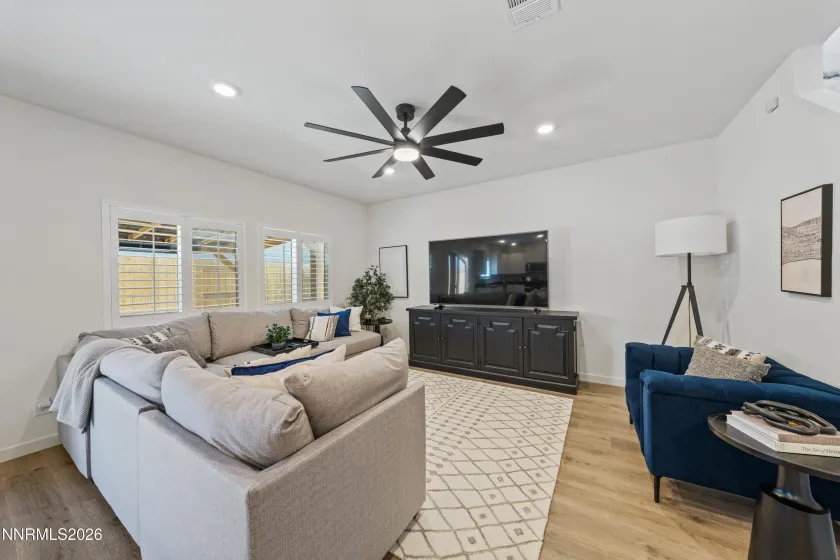 7754 Wandering, Reno, Nevada 89506, 4 Bedrooms Bedrooms, ,3 BathroomsBathrooms,Residential,Residential,Wandering,0,260009252