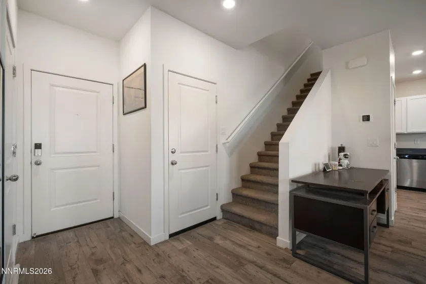 8855 Sky Wind, Reno, Nevada 89506, 3 Bedrooms Bedrooms, ,3 BathroomsBathrooms,Residential,Residential,Sky Wind,0,260009253