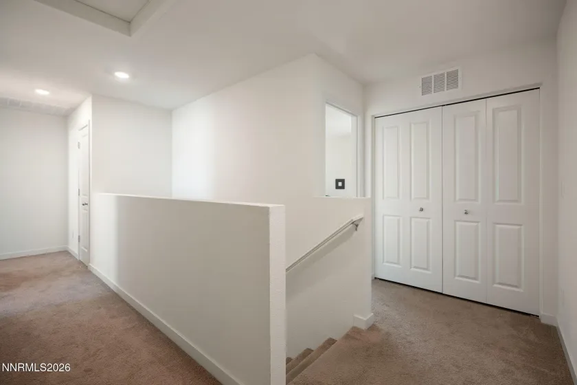 8855 Sky Wind, Reno, Nevada 89506, 3 Bedrooms Bedrooms, ,3 BathroomsBathrooms,Residential,Residential,Sky Wind,0,260009253