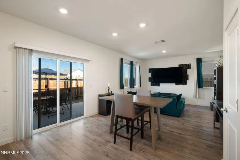 8855 Sky Wind, Reno, Nevada 89506, 3 Bedrooms Bedrooms, ,3 BathroomsBathrooms,Residential,Residential,Sky Wind,0,260009253