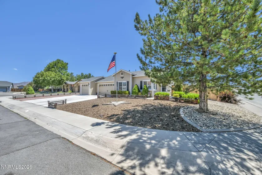801 Autumn, Dayton, Nevada 89403, 3 Bedrooms Bedrooms, ,2 BathroomsBathrooms,Residential,Residential,Autumn,0,260009255