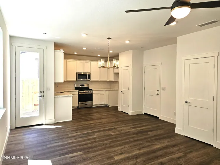 420 Prosecco, Reno, Nevada 89511, 3 Bedrooms Bedrooms, ,3 BathroomsBathrooms,Residential,Residential,Prosecco,0,260009256