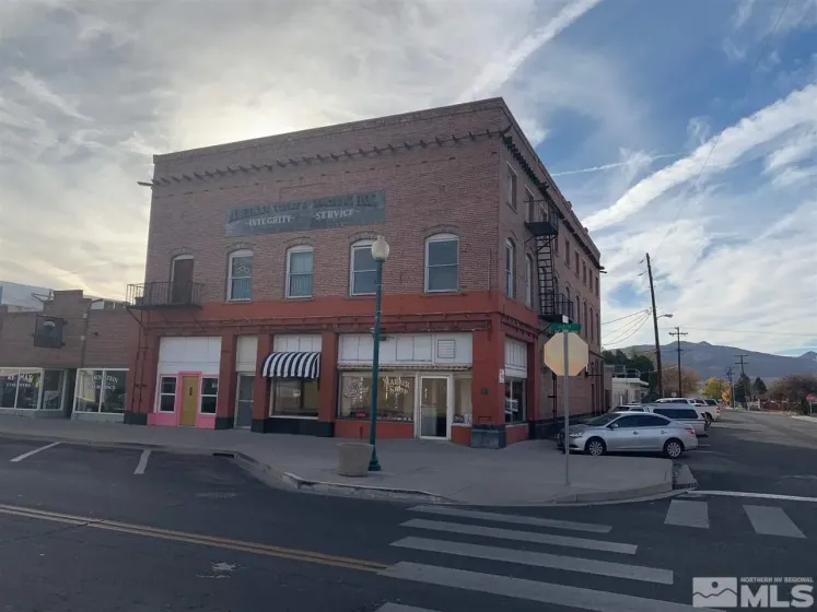 1 Main, Yerington, Nevada 89447, ,Commercial Sale,Residential,Main,0,260009260
