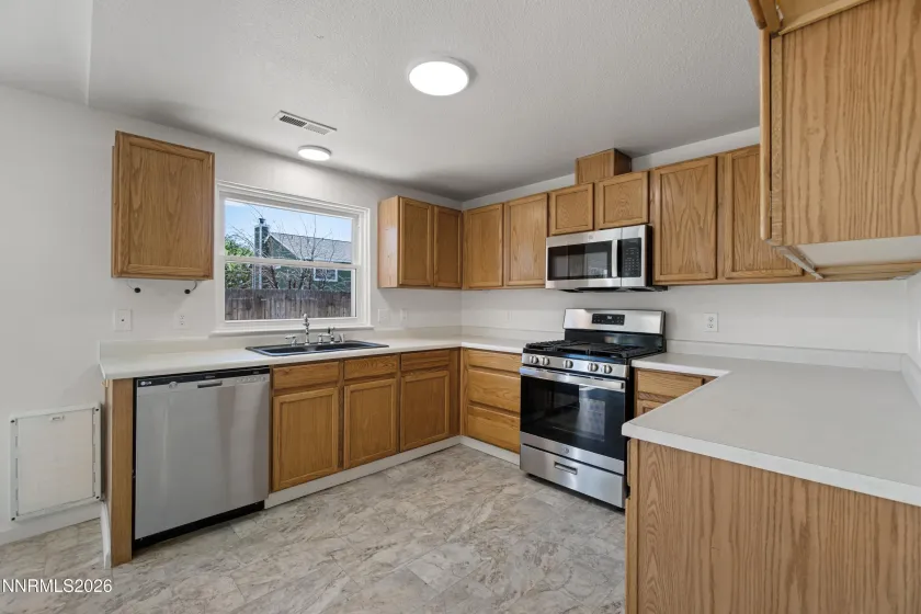 407 Sheep Camp, Dayton, Nevada 89403, 3 Bedrooms Bedrooms, ,2 BathroomsBathrooms,Residential,Residential,Sheep Camp,0,260009261